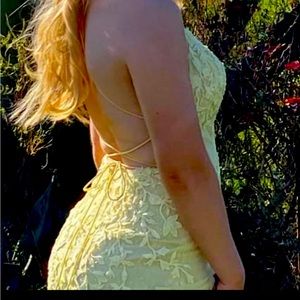 Beautiful sherri hill homecoming dress